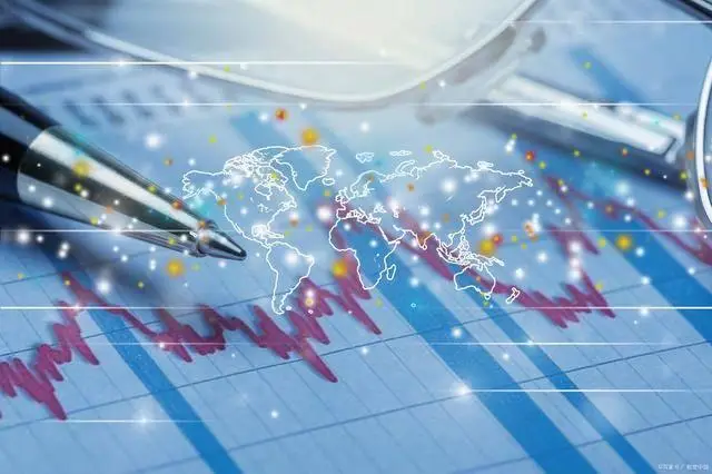 比特币价格暴跌近40%_比特币收复82000美元_比特币
